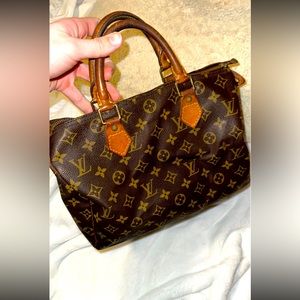 Authentic Louis Vuitton Speedy 25